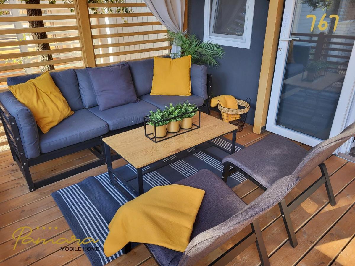 Pamara Mobile Home Biograd Na Moru Eksteriør bilde