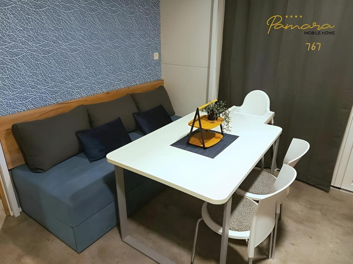 Pamara Mobile Home Biograd Na Moru Eksteriør bilde