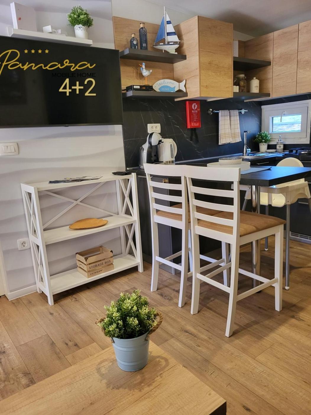 Pamara Mobile Home Biograd Na Moru Eksteriør bilde