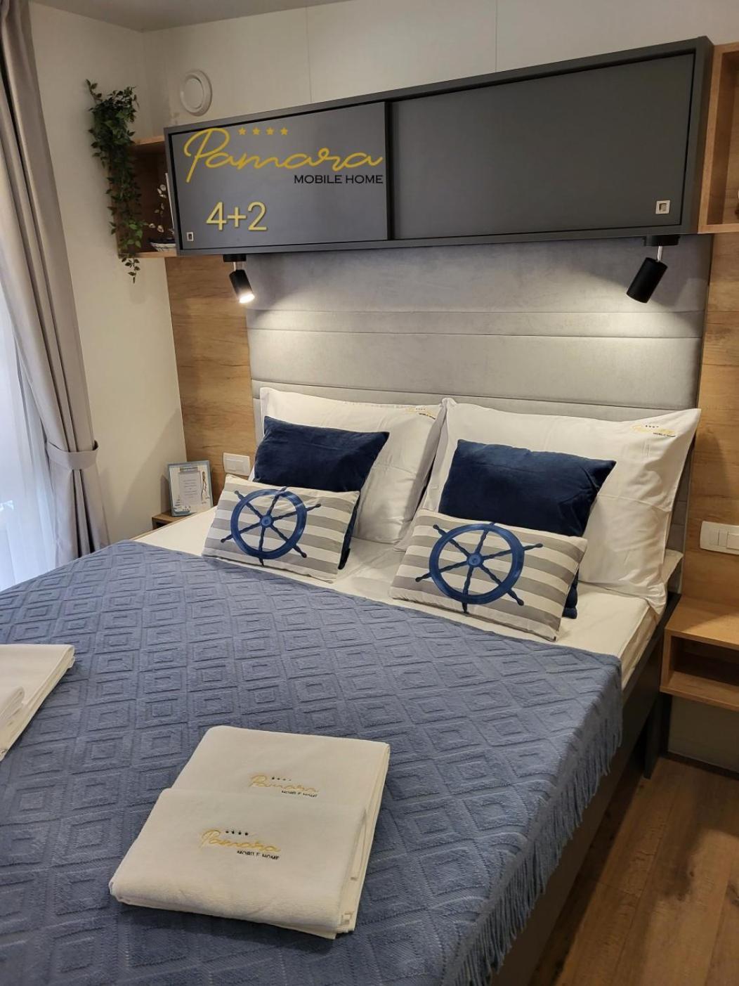 Pamara Mobile Home Biograd Na Moru Eksteriør bilde